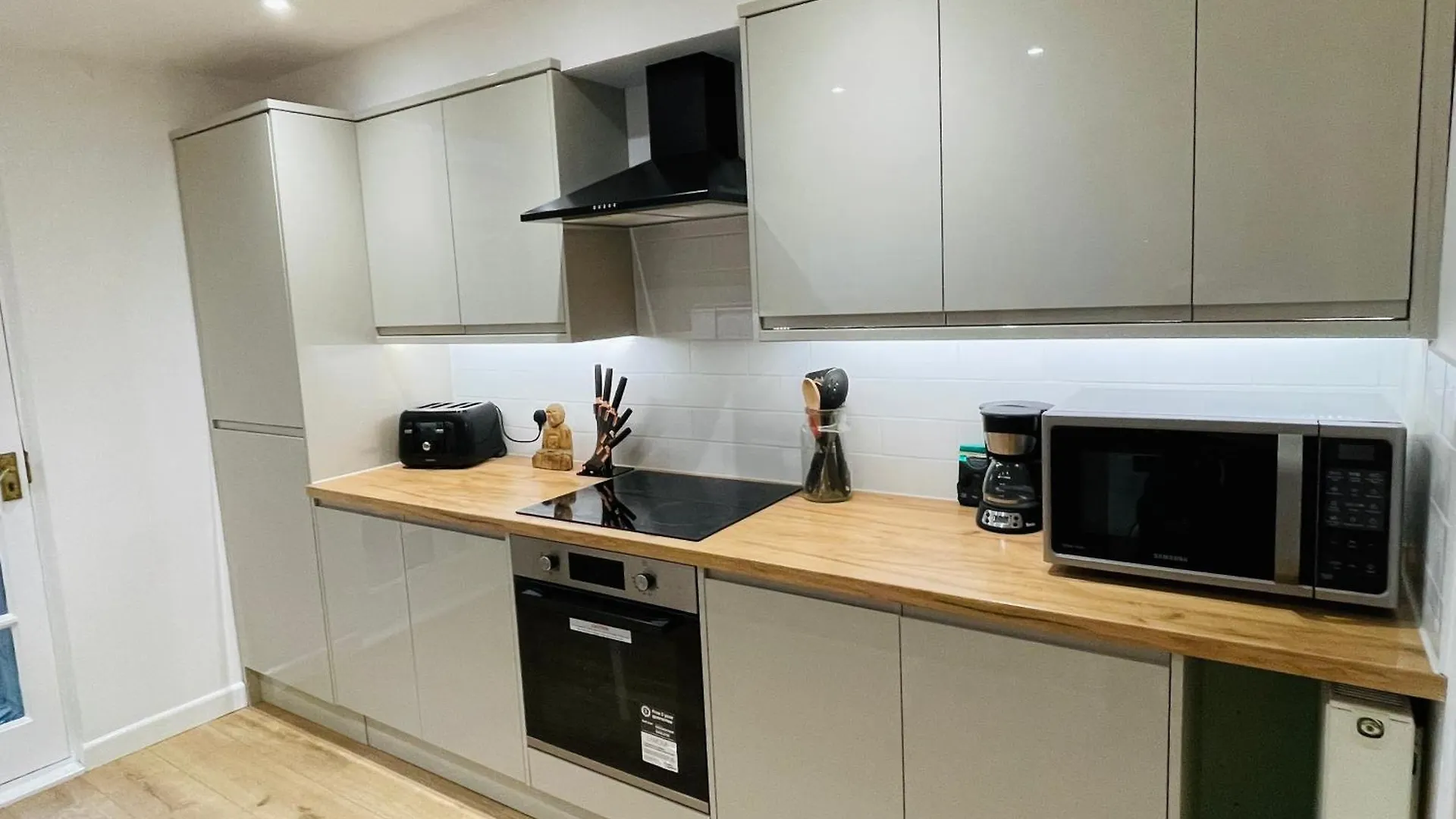 Holiday home Newly Refurbished City Centre House With Parking Exeter United Kingdom